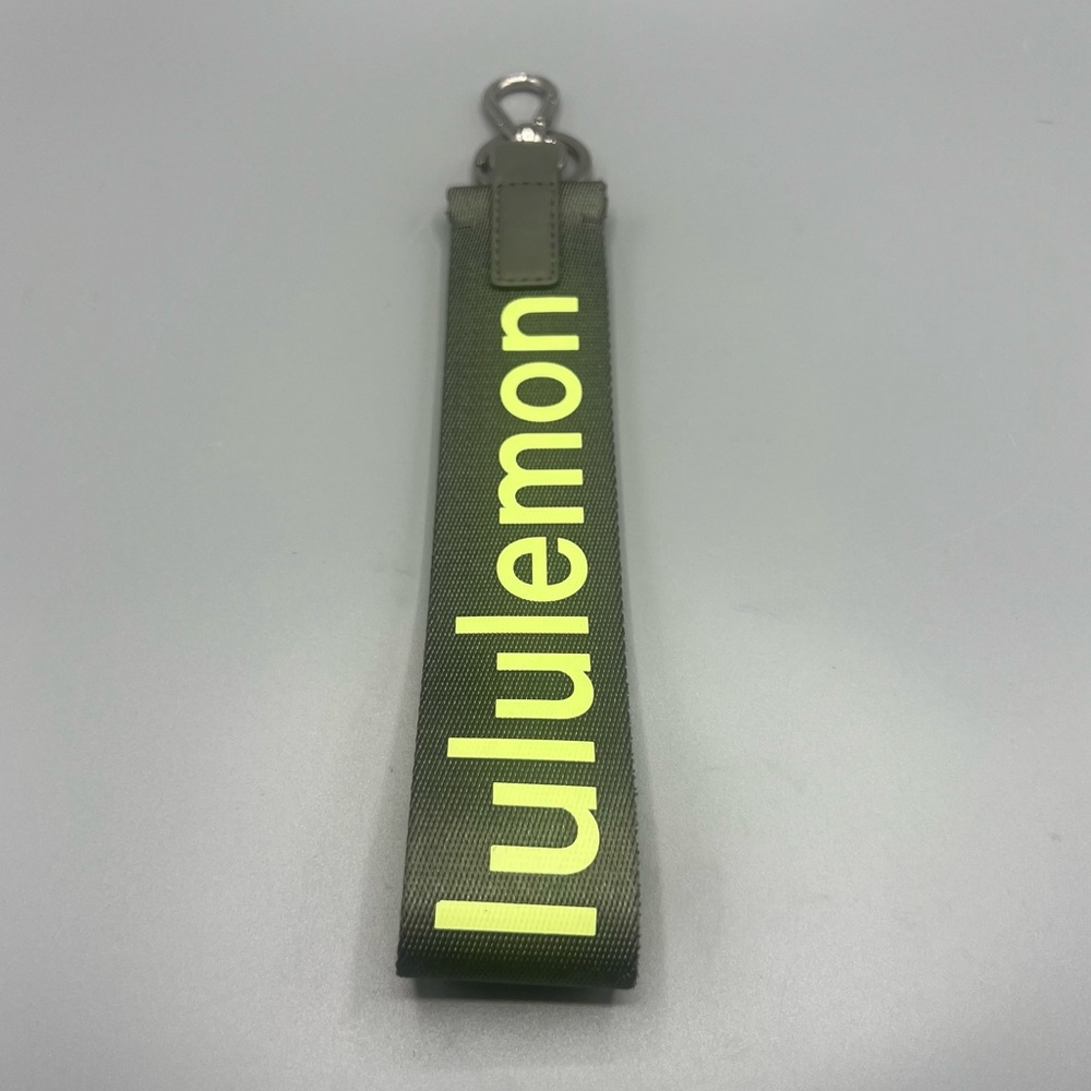 lululemon athletica Olive Key Holder